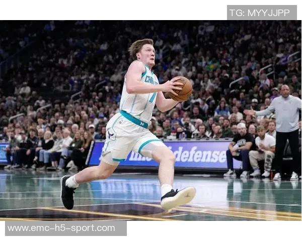 克尼佩尔生涯前十战创纪录成就150分30三分NBA历史首位球员