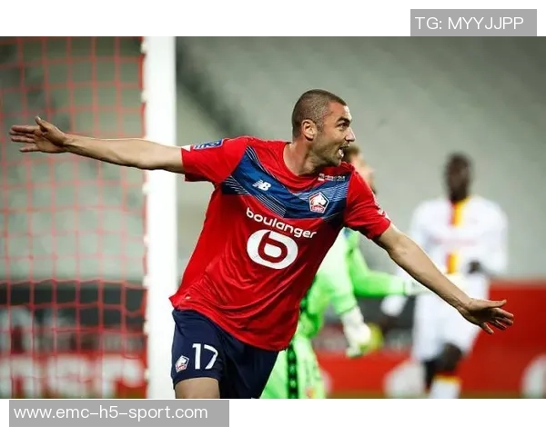 戴维喜获进球助力球队获胜立志在欧冠赛场更进一步